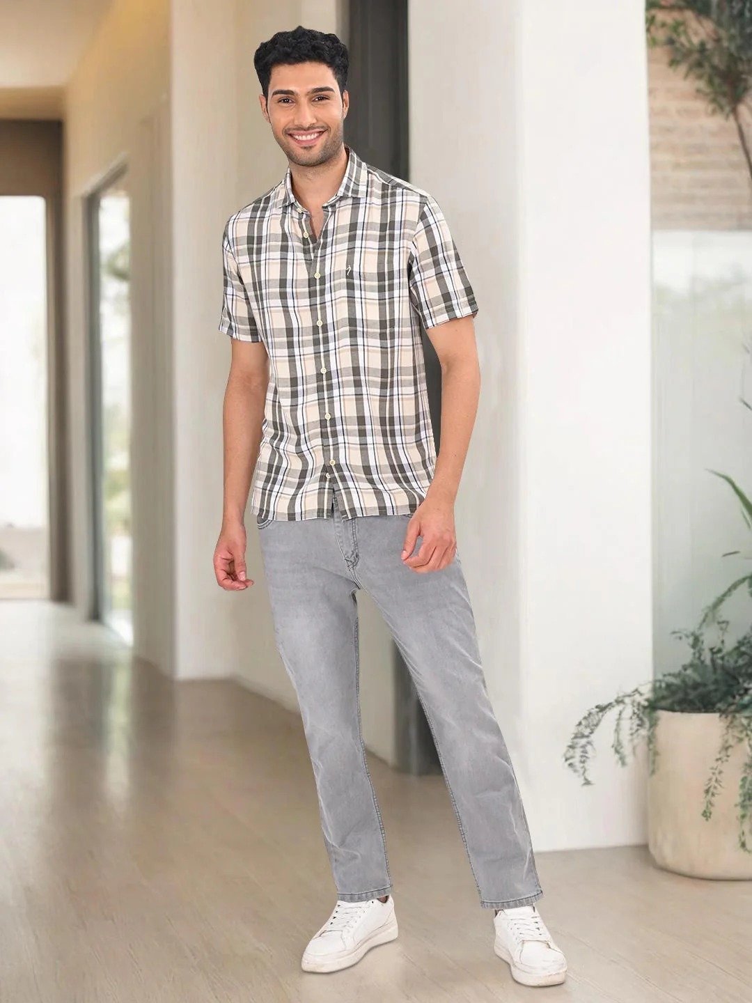 Indian Terrain Men's Regular Fit Half Sleeve Checkered Multicolor Shirt